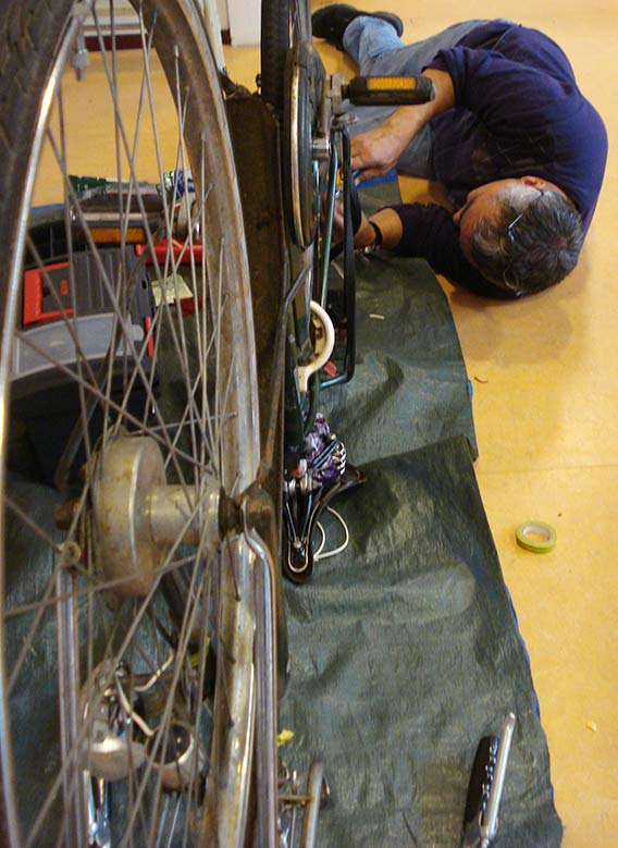 afbeelding van repareren van een fiets